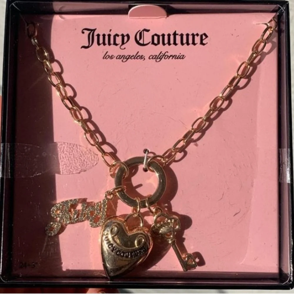 Juicy Couture goldtone puff heart key juicy crystal charm toggle necklaceNIB NWT - Picture 6 of 8